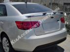 kia_forte_rear_spoiler.jpg