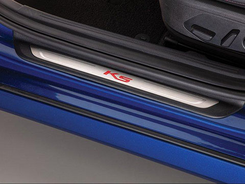 Kia K5 Illuminated Door Sill Plates