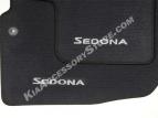 2015_kia_sedona_carpeted_floor_mats.jpg