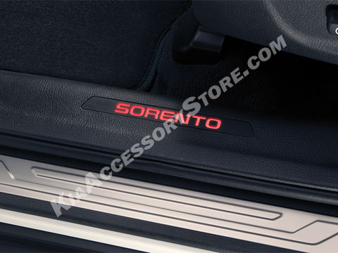 kia_sorento_illuminated_door_sill.jpg