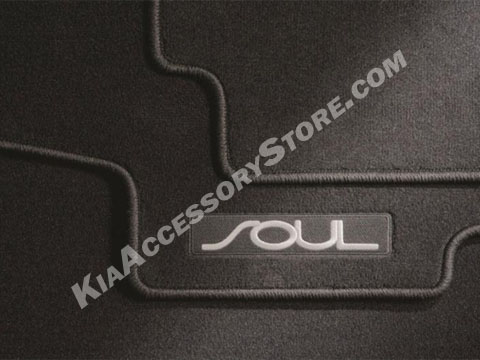 2014_kia_soul_carpeted_floor_mats.jpg